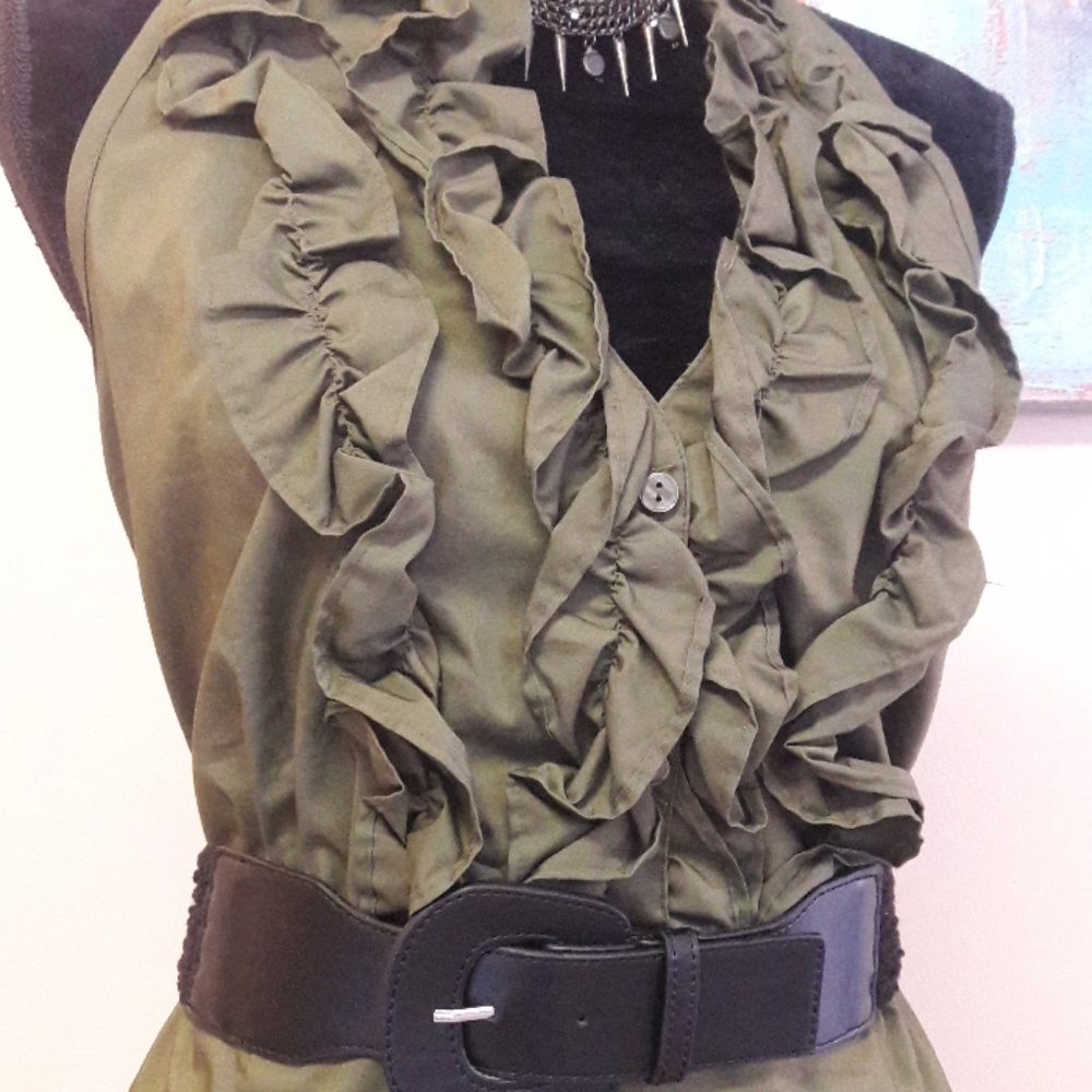 Cato/ Olive Green/ Ruffled/ Halter Top - Picture 5 of 8